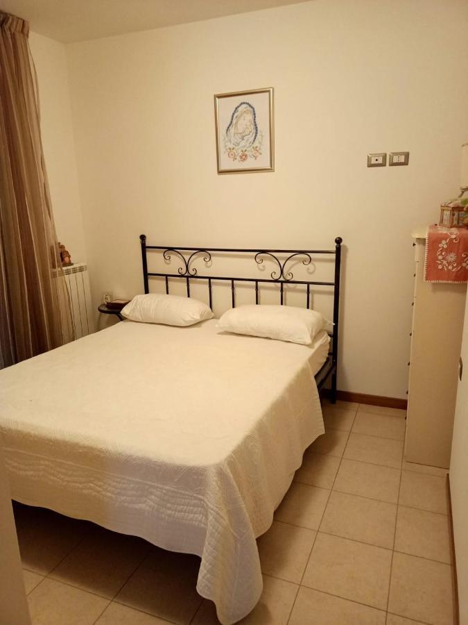 Appartamento Pina Tortoreto ภายนอก รูปภาพ